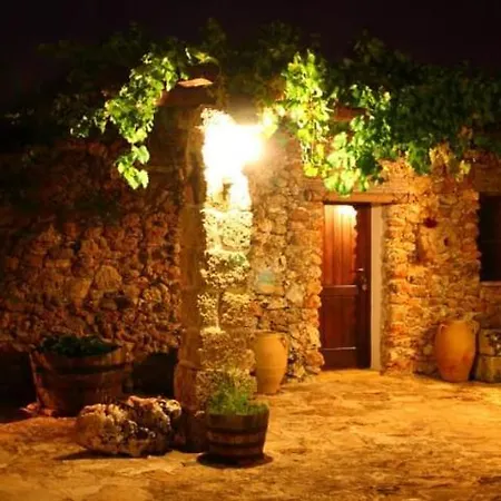 Tenuta Letizia Bed & Breakfast *